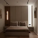 Manga - 102 Gjirokastër